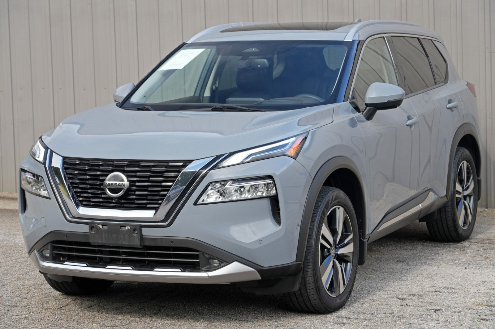 Used 2021 Nissan Rogue Platinum FWD image 42