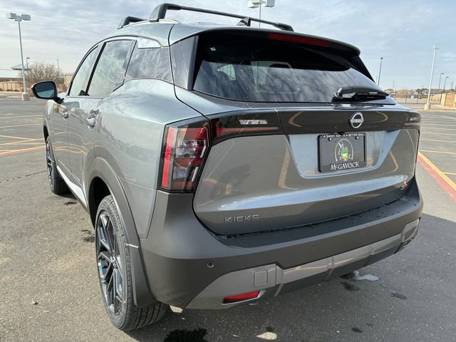 New 2026 Nissan Kicks SR image 4