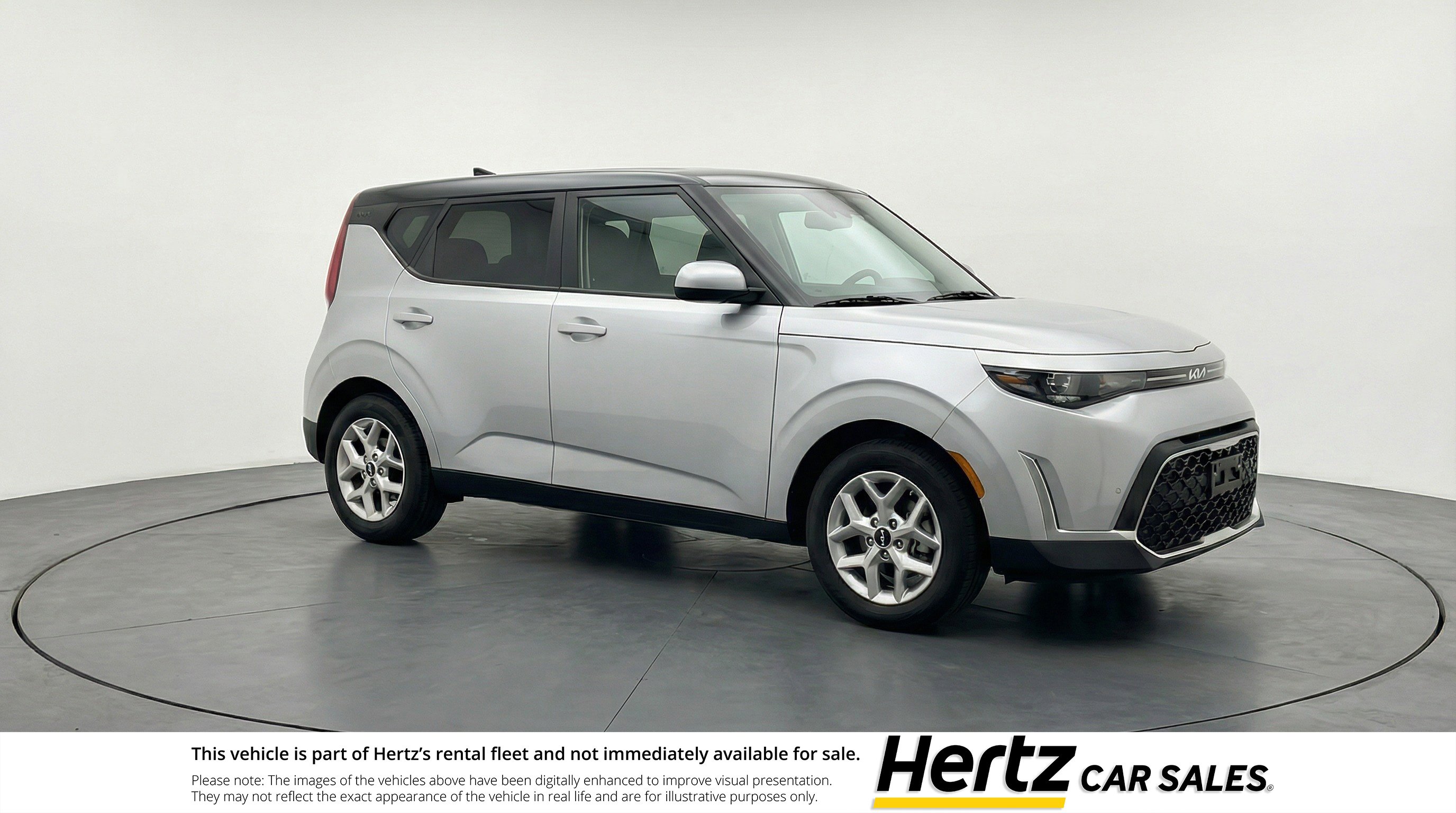 Used 2025 Kia Soul LX w/ LX Technology Package FWD image 1