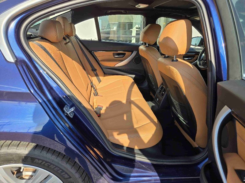 Used 2018 BMW 330i xDrive SPORT PACKAGE w/ Convenience Package image 11