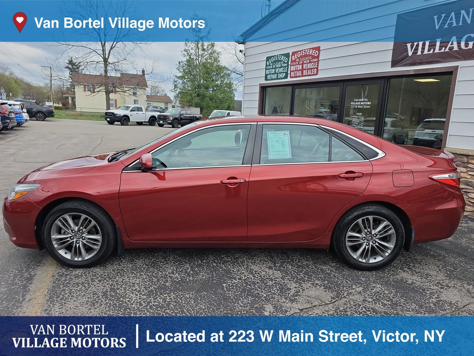 Used 2017 Toyota Camry SE FWD image 8