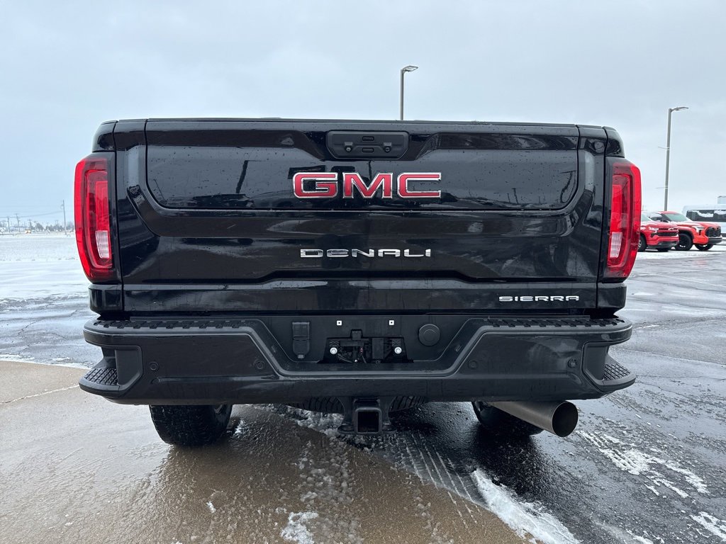 Used 2023 GMC Sierra 2500 Denali w/ Denali Ultimate Package image 8