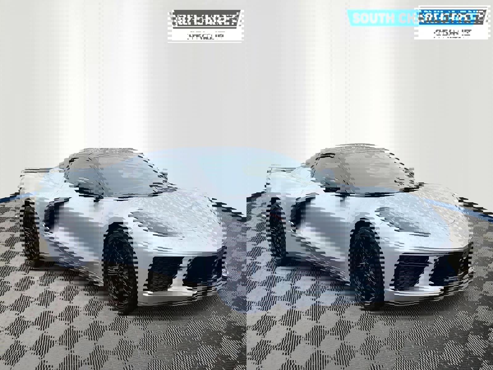 Used 2026 Chevrolet Corvette Stingray Convertible w/ 1LT image 2