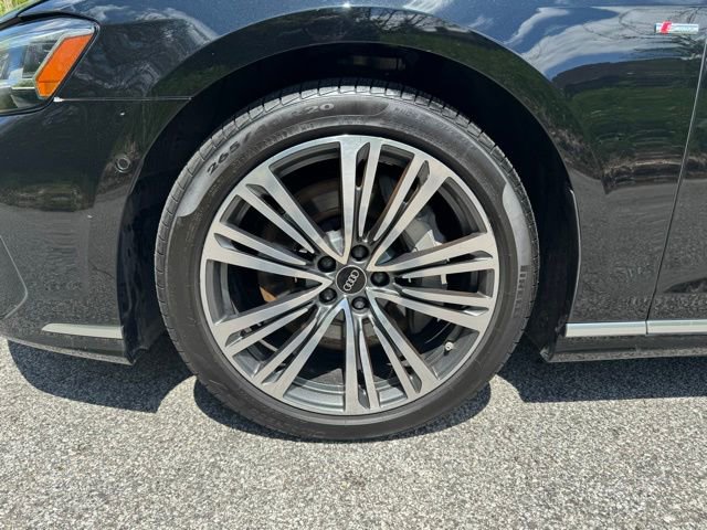 Used 2022 Audi A8 L 3.0T w/ Executive Package AWD/4WD image 2
