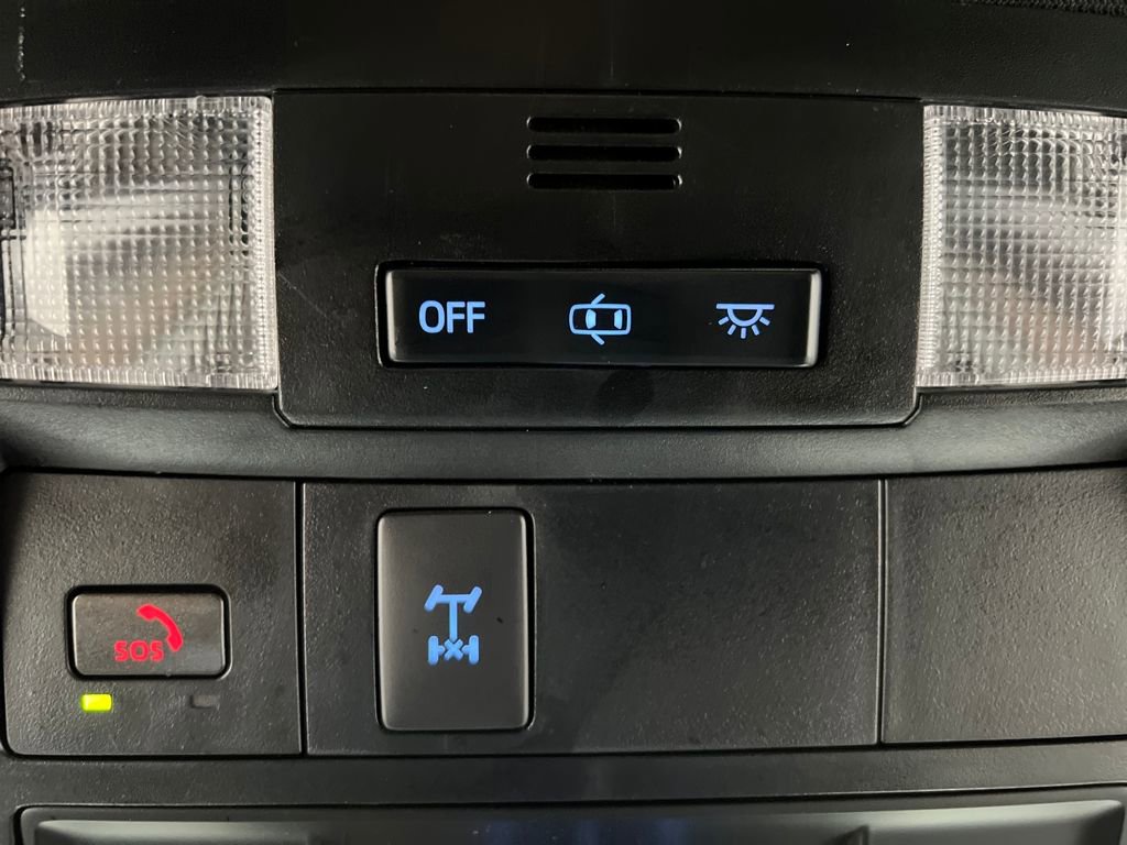 Used 2023 Toyota Tacoma TRD Off-Road image 57