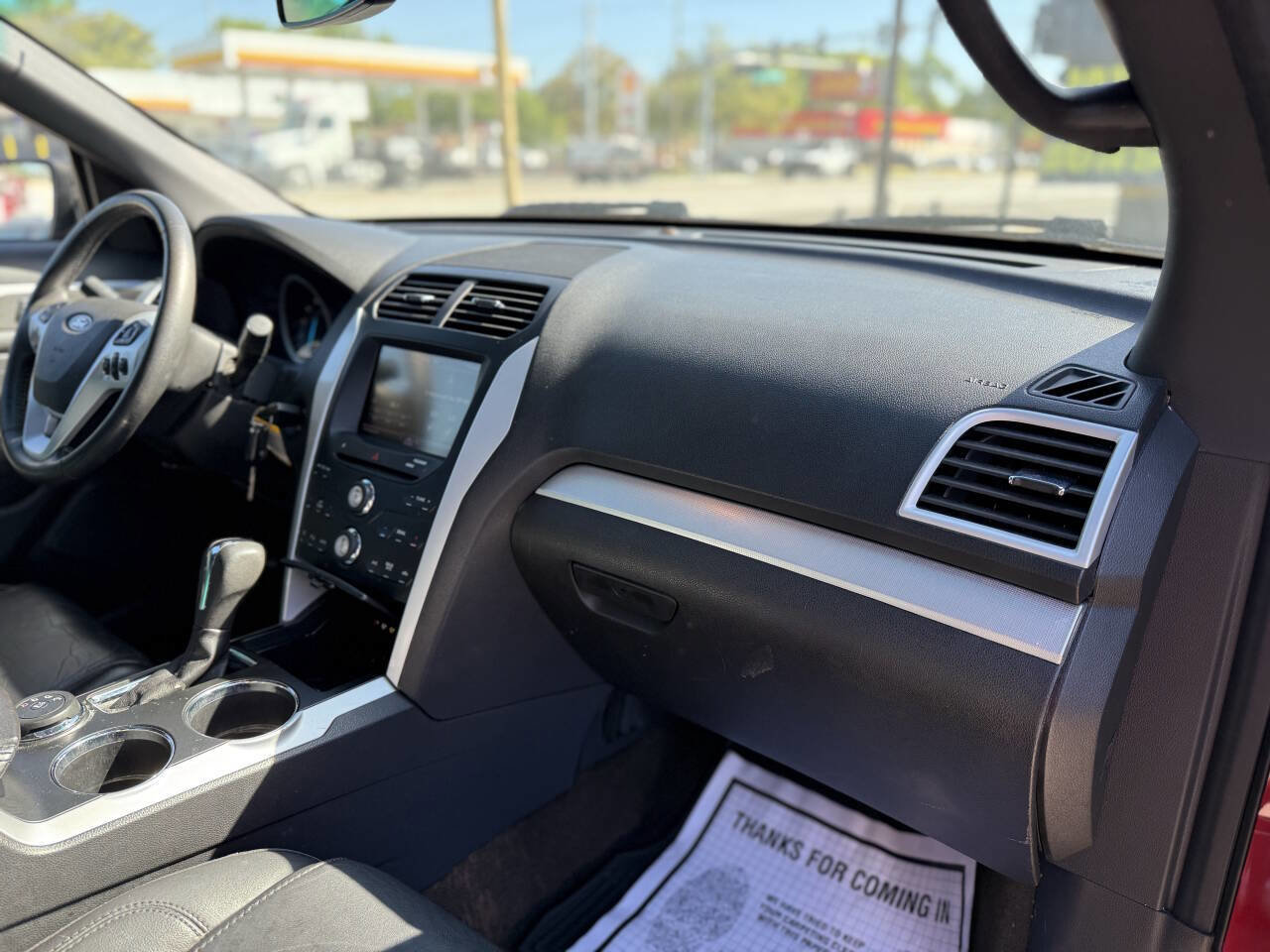 Used 2013 Ford Explorer XLT AWD/4WD image 28