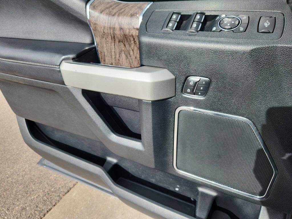 Used 2018 Ford F350 Lariat w/ Lariat Ultimate Package image 6