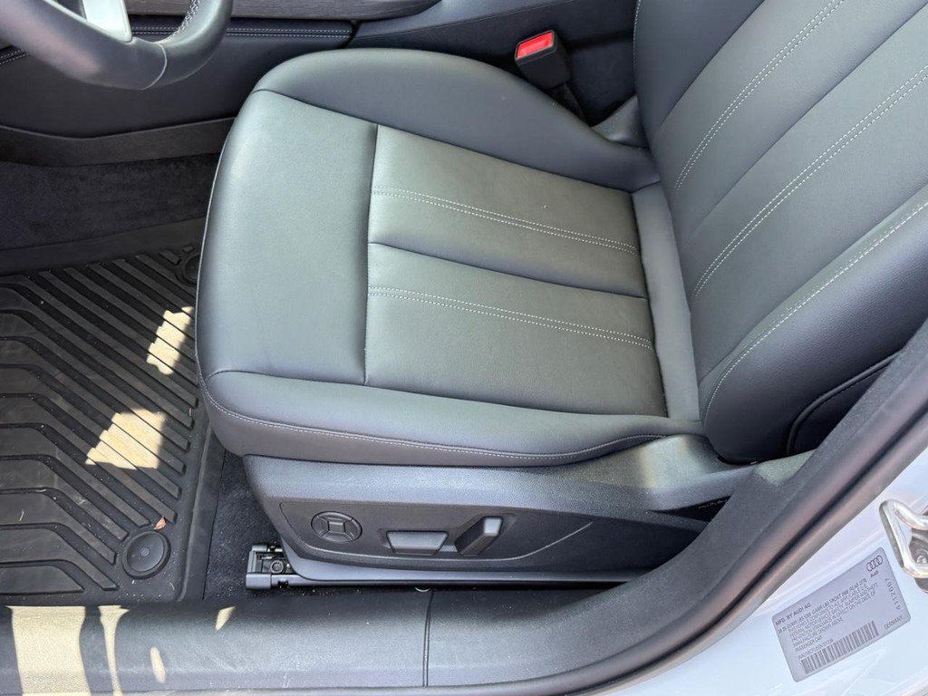 Used 2025 Audi A5 2.0T Premium w/ Convenience Package AWD/4WD image 16