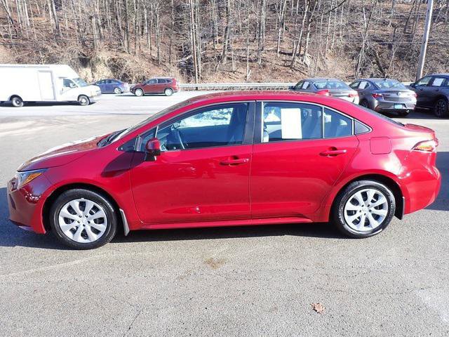 Certified 2026 Toyota Corolla LE image 9