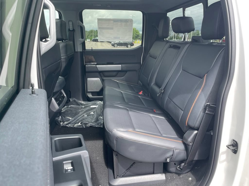 New 2026 Ford F350 Lariat w/ Black Appearance Package AWD/4WD image 30