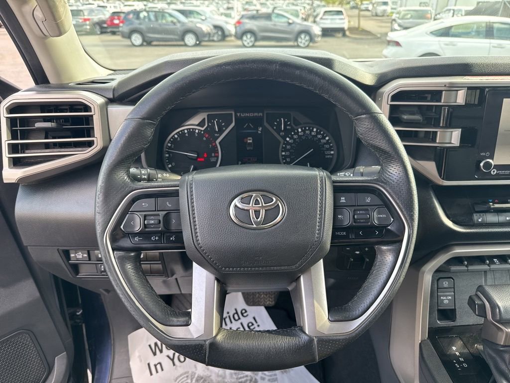 Used 2022 Toyota Tundra SR5 w/ SR5 Premium Package AWD/4WD image 15