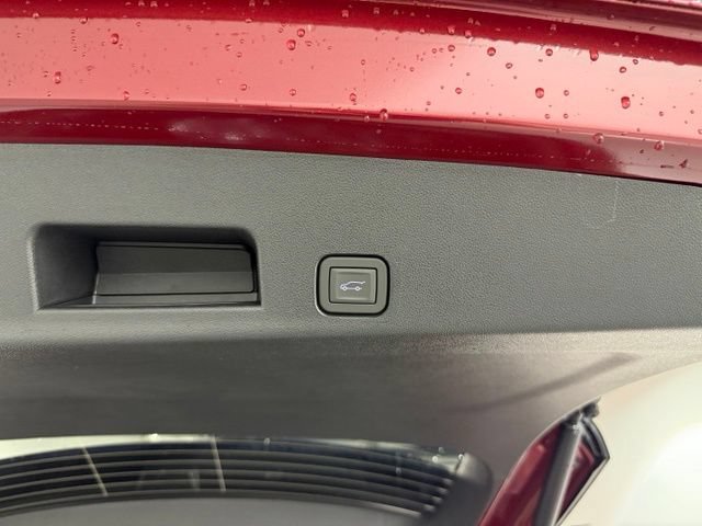 New 2027 Buick Enclave Preferred w/ Power Package FWD image 9