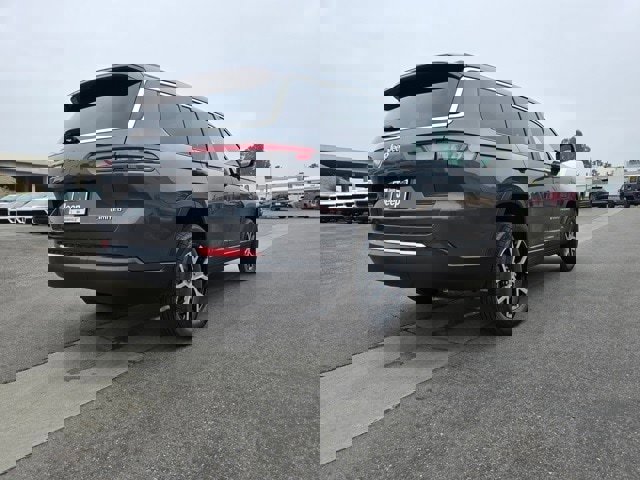 New 2025 Jeep Grand Cherokee L Limited w/ Trailer Tow Package image 9