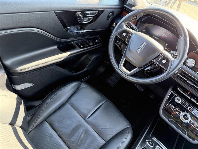 Certified 2022 Lincoln Corsair Reserve w/ Equipment Group 201A image 15