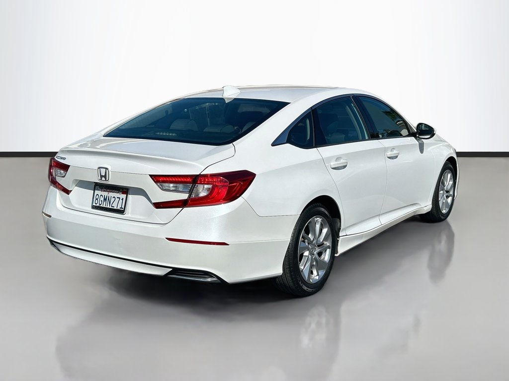 Used 2018 Honda Accord LX image 5