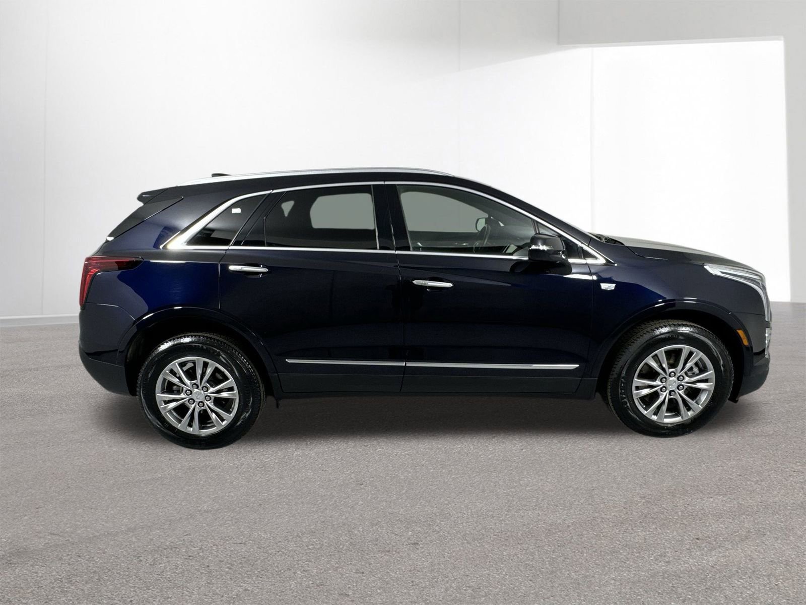 Used 2022 Cadillac XT5 Premium Luxury image 36
