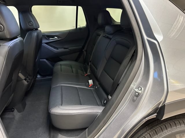 New 2027 Chevrolet Equinox LT w/ Convenience Package II AWD/4WD image 17