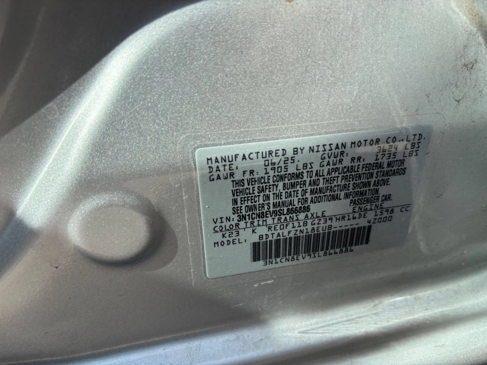 Used 2025 Nissan Versa SV FWD image 14