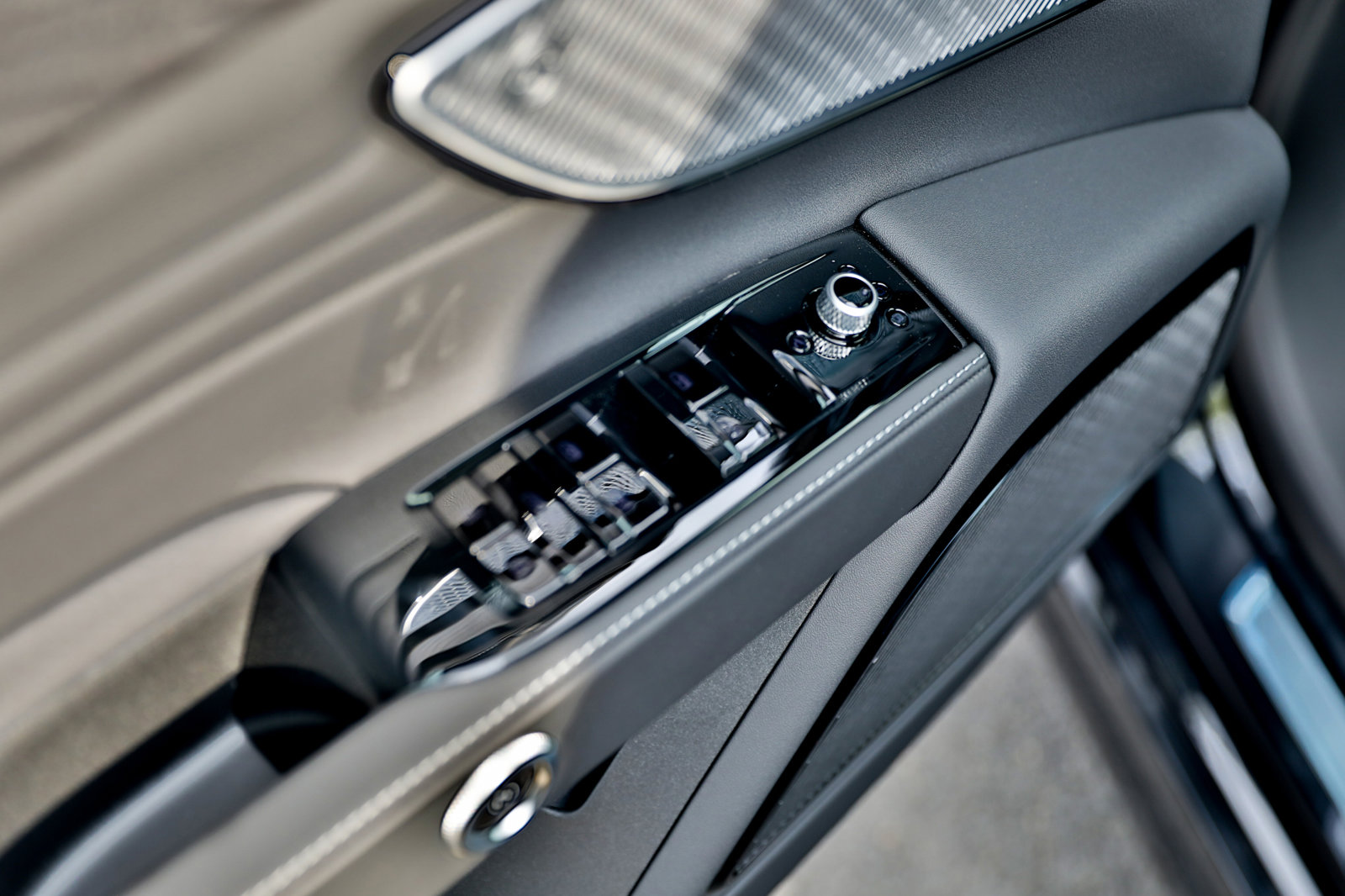 New 2024 Maserati Grecale GT image 14