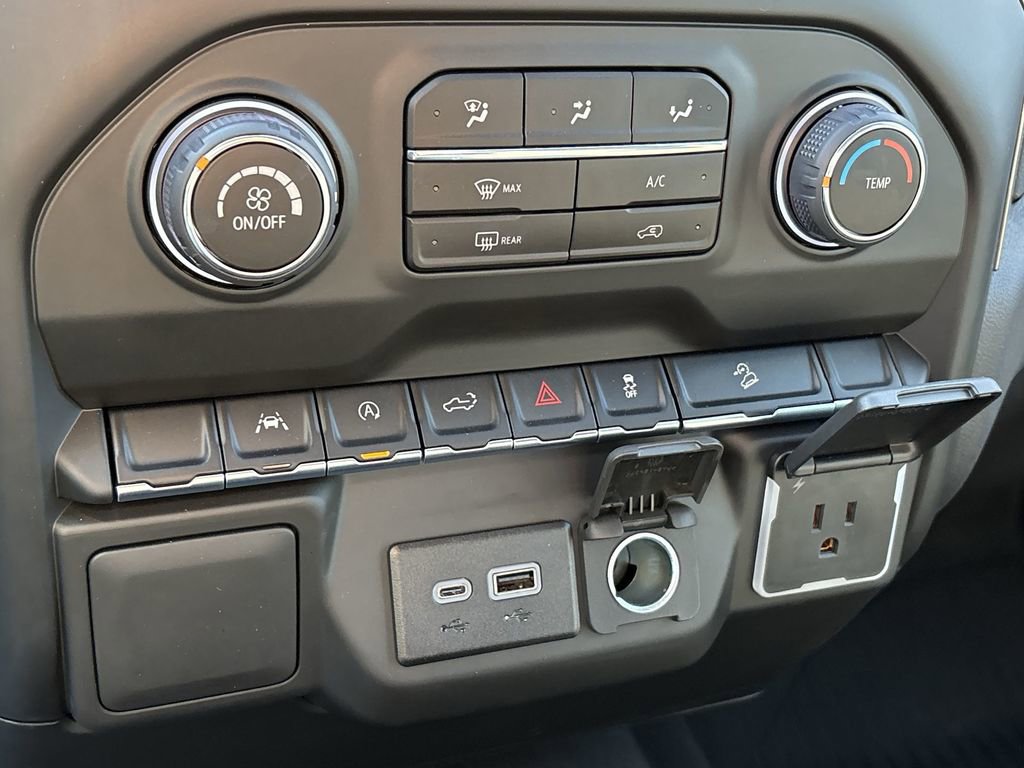 New 2025 Chevrolet Silverado 1500 Custom Trail Boss w/ LPO, Dark Essentials Package image 19