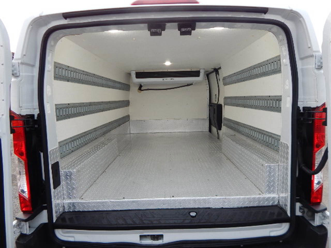 Used 2018 Ford Transit 250 148 Low Roof image 6