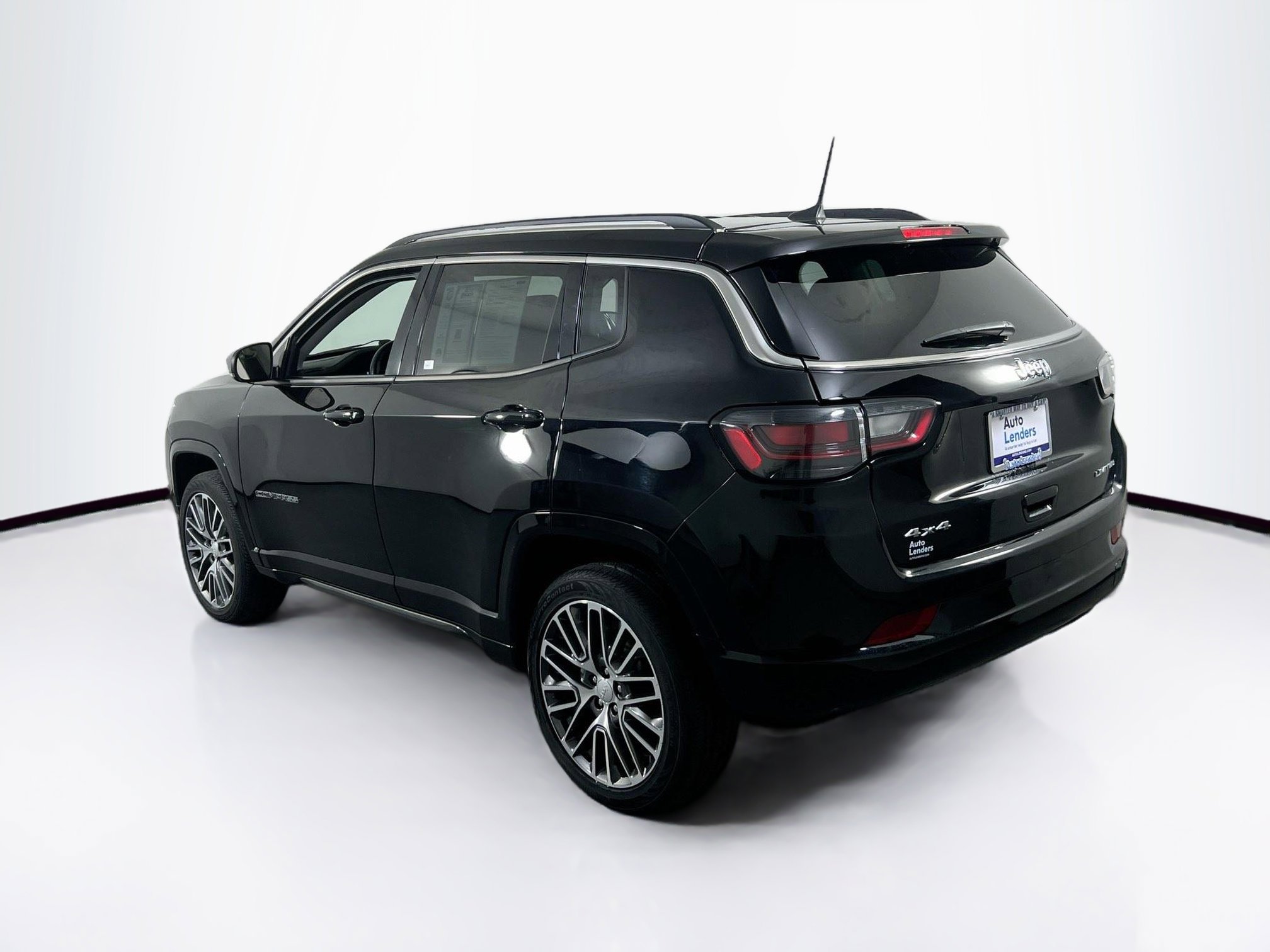 Used 2022 Jeep Compass Limited w/ Elite Group image 7