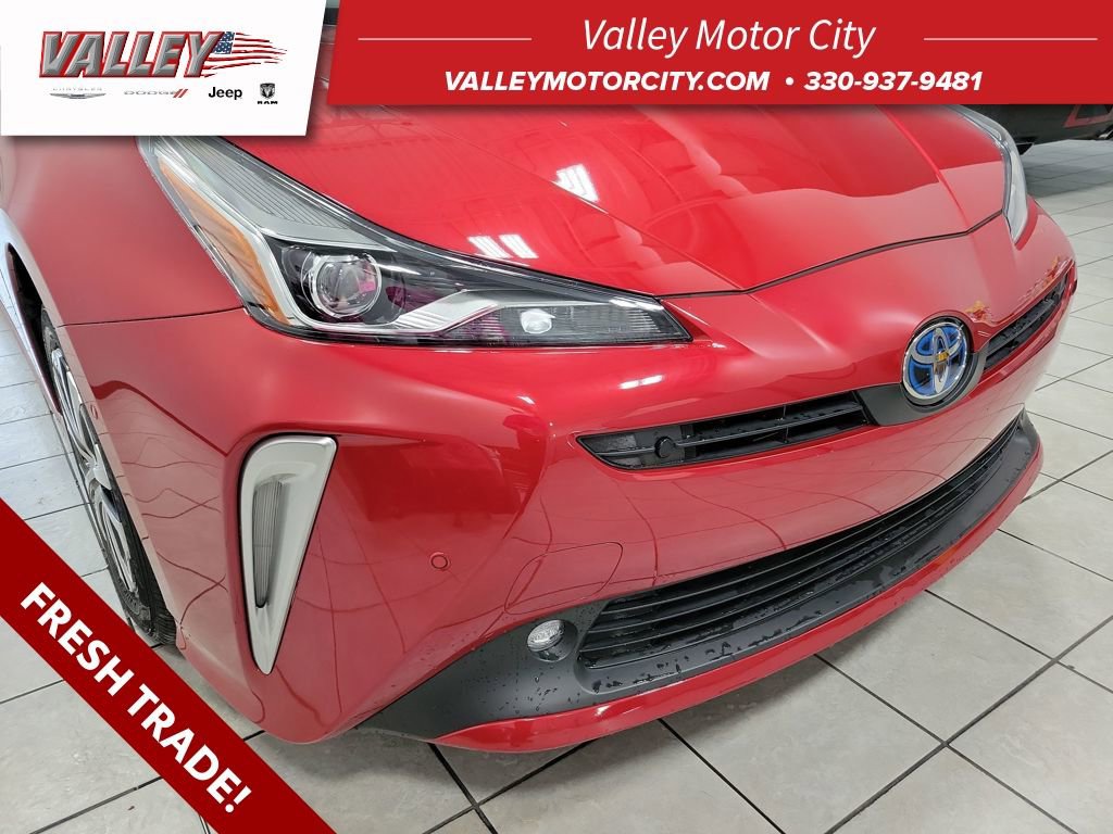 Used 2022 Toyota Prius LE image 20