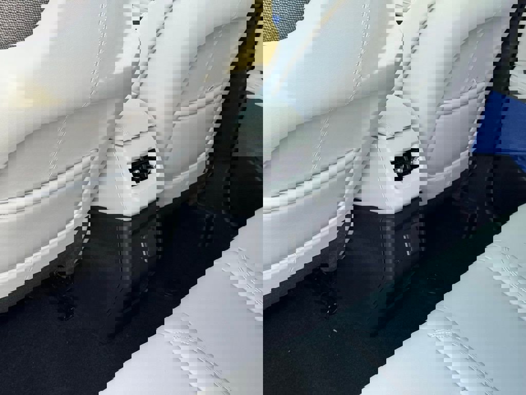 New 2026 Cadillac Optiq Sport 1 image 23