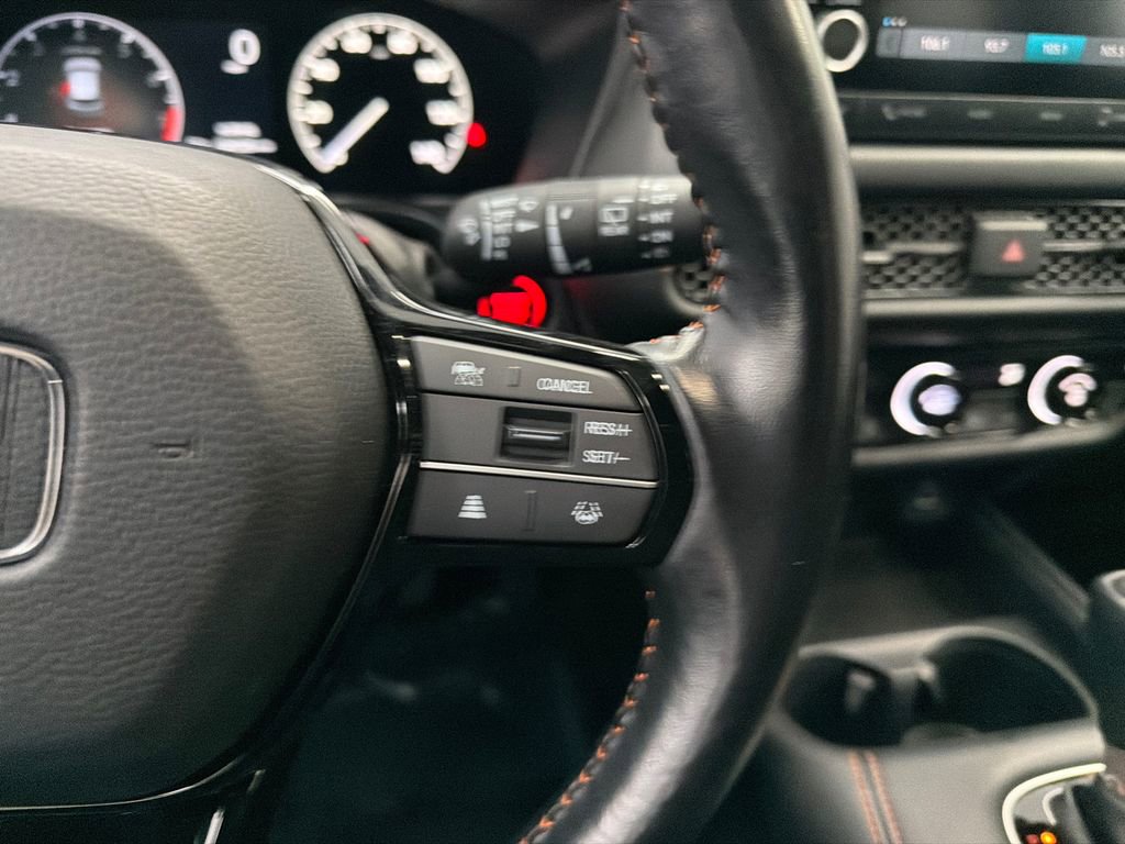 Used 2025 Honda HR-V Sport image 24