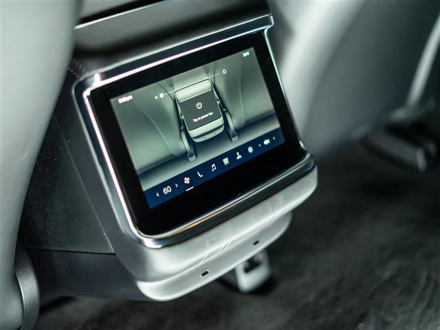 Used 2021 Tesla Model S Plaid image 30