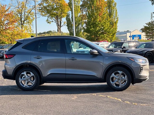 New 2026 Ford Escape ST-Line Select w/ Tech Pack #2 image 2