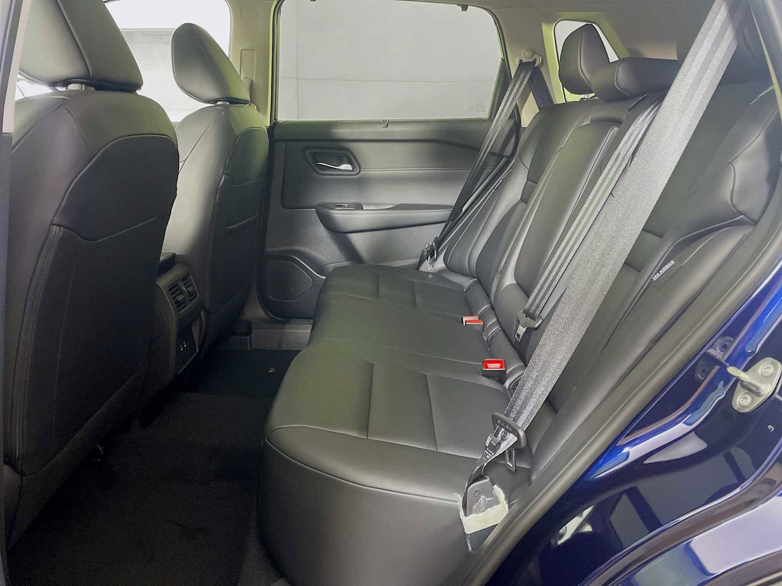 New 2026 Nissan Rogue SV image 5