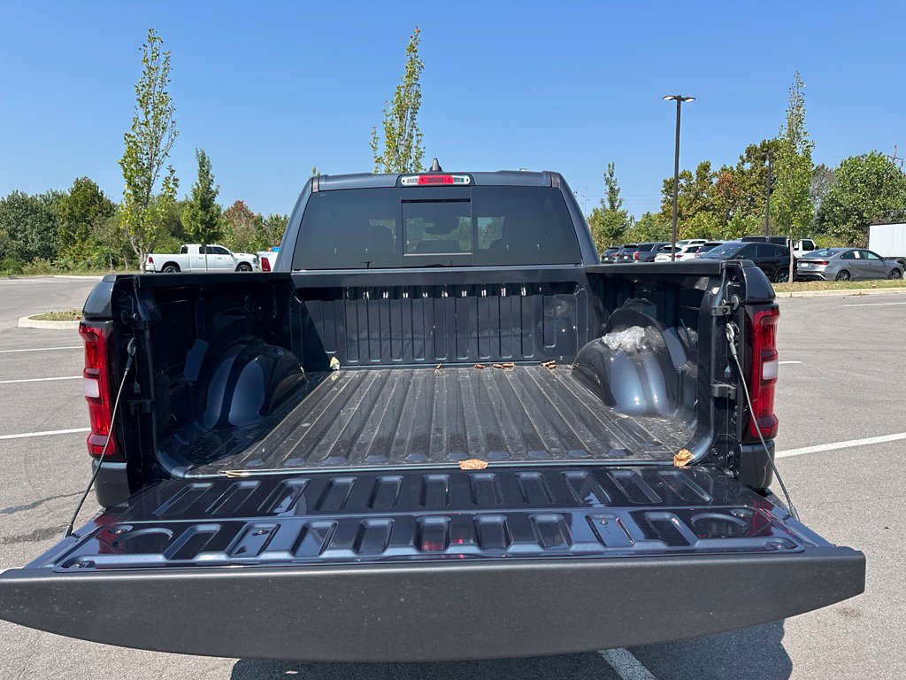 New 2026 RAM 1500 Big Horn AWD/4WD image 15