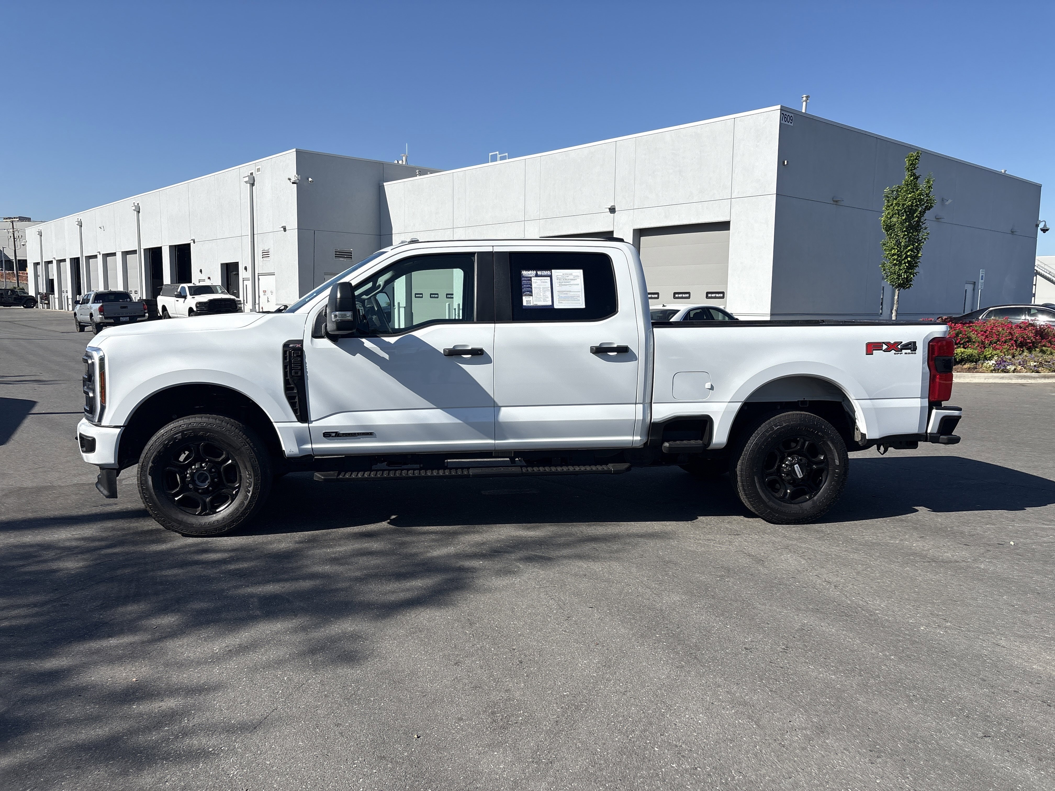 Used 2024 Ford F250 XL w/ STX Appearance Package AWD/4WD image 8