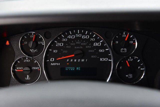 Used 2024 GMC Savana 2500 w/ Driver Convenience Package image 13