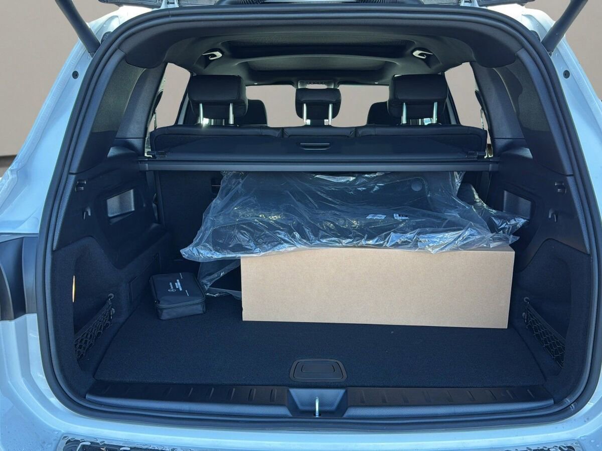 New 2026 Mercedes-Benz GLB 250 image 22