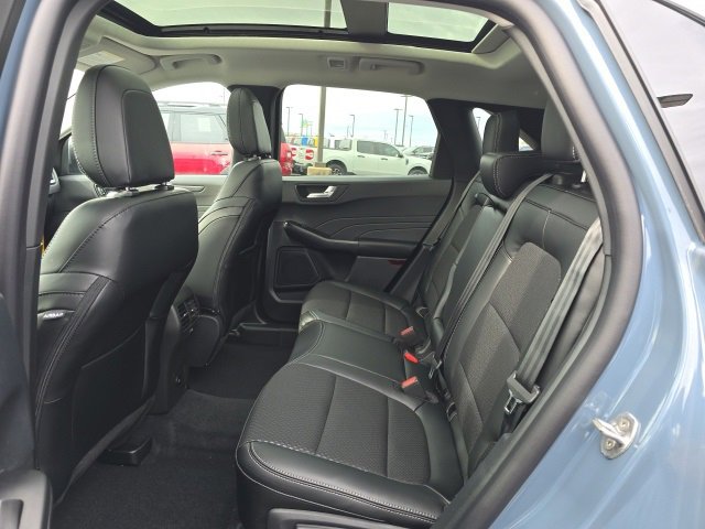 New 2026 Ford Escape SE w/ Class II Trailer Tow Package image 20