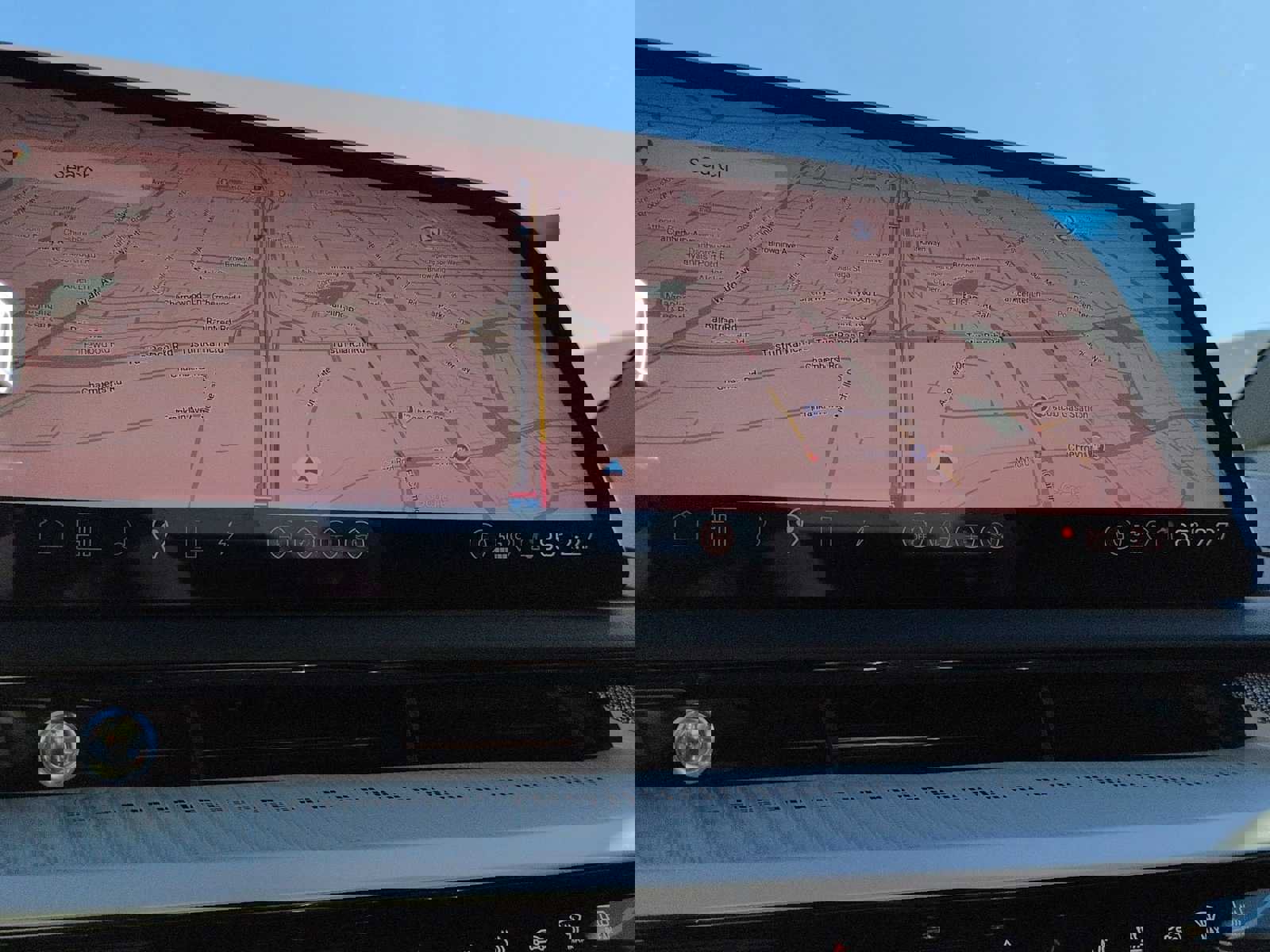 New 2026 Cadillac Optiq Luxury 1 image 19