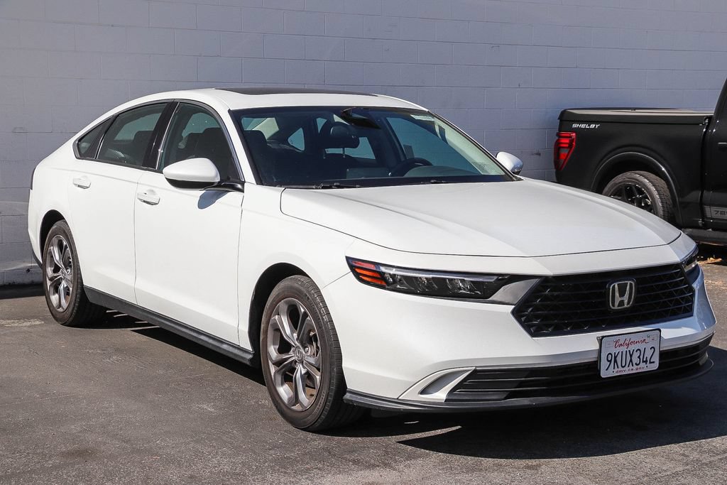 Used 2024 Honda Accord EX image 3