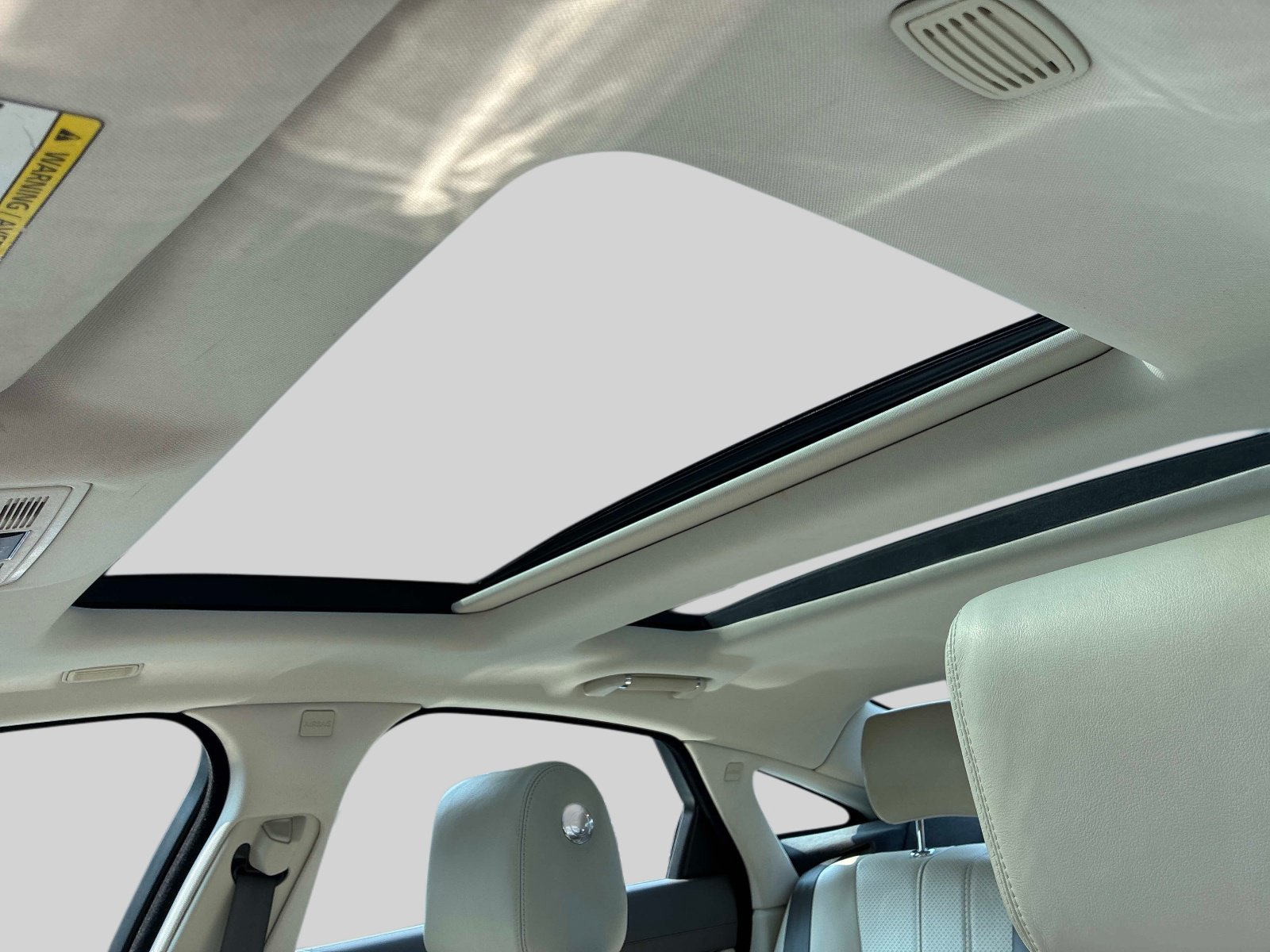 Used 2013 Jaguar XJ RWD image 27
