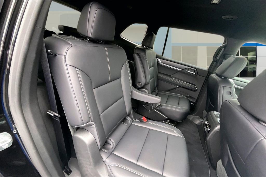 New 2026 GMC Acadia Elevation w/ Black Edition image 10