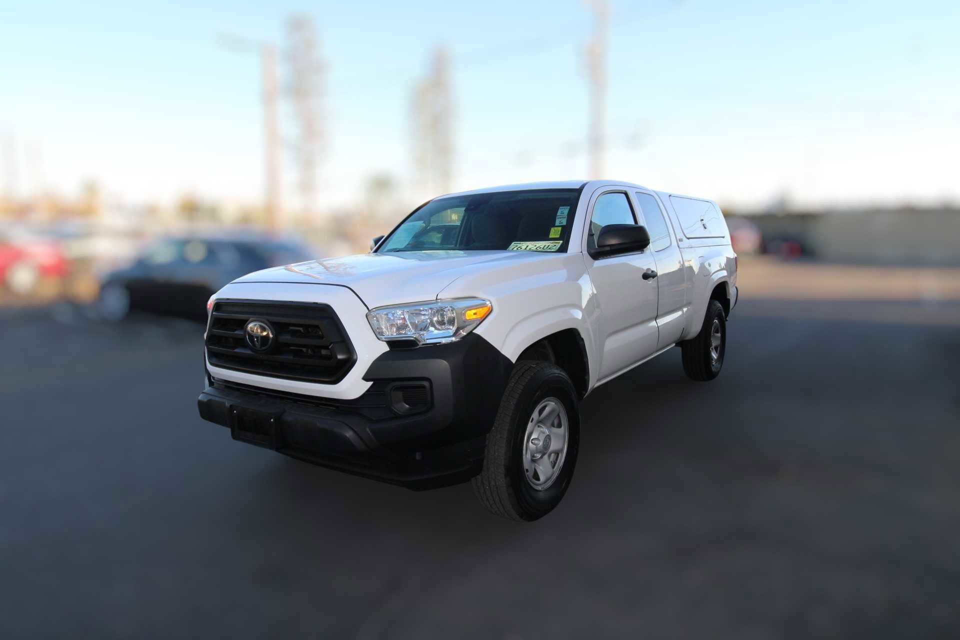 Used 2020 Toyota Tacoma SR image 12