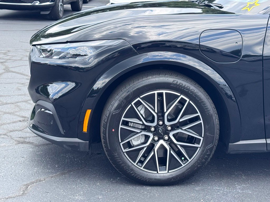 Used 2025 Ford Mustang Mach-E Premium RWD image 39