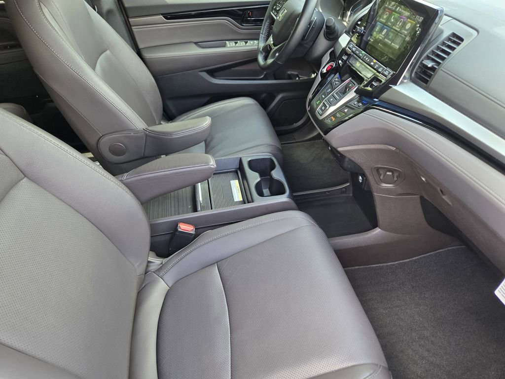 Used 2020 Honda Odyssey Elite image 18