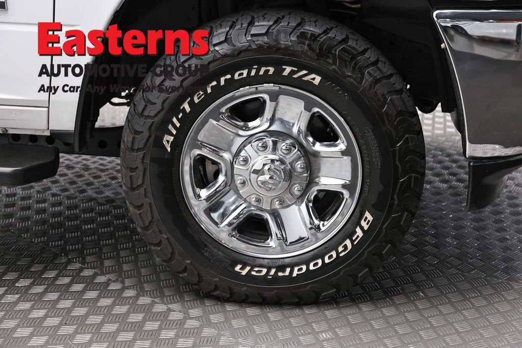 Used 2022 RAM 2500 Tradesman w/ Chrome Appearance Group AWD/4WD image 36