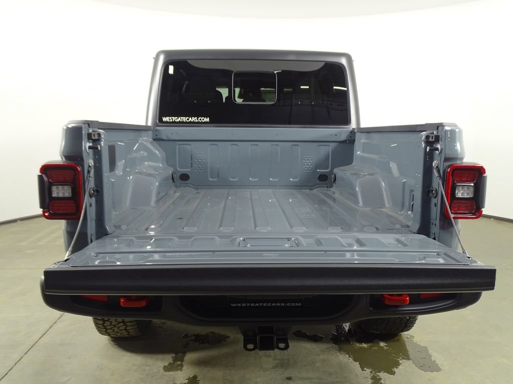 New 2026 Jeep Gladiator Rubicon AWD/4WD image 13