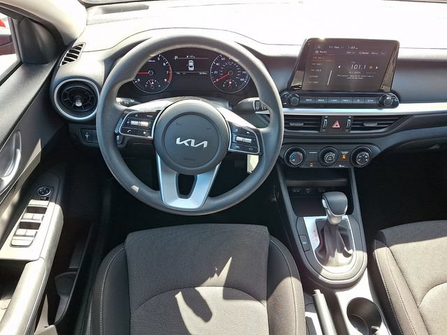 Certified 2023 Kia Forte LXS FWD image 11