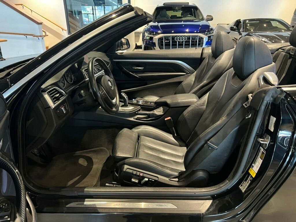 Used 2018 BMW 430i Convertible image 15