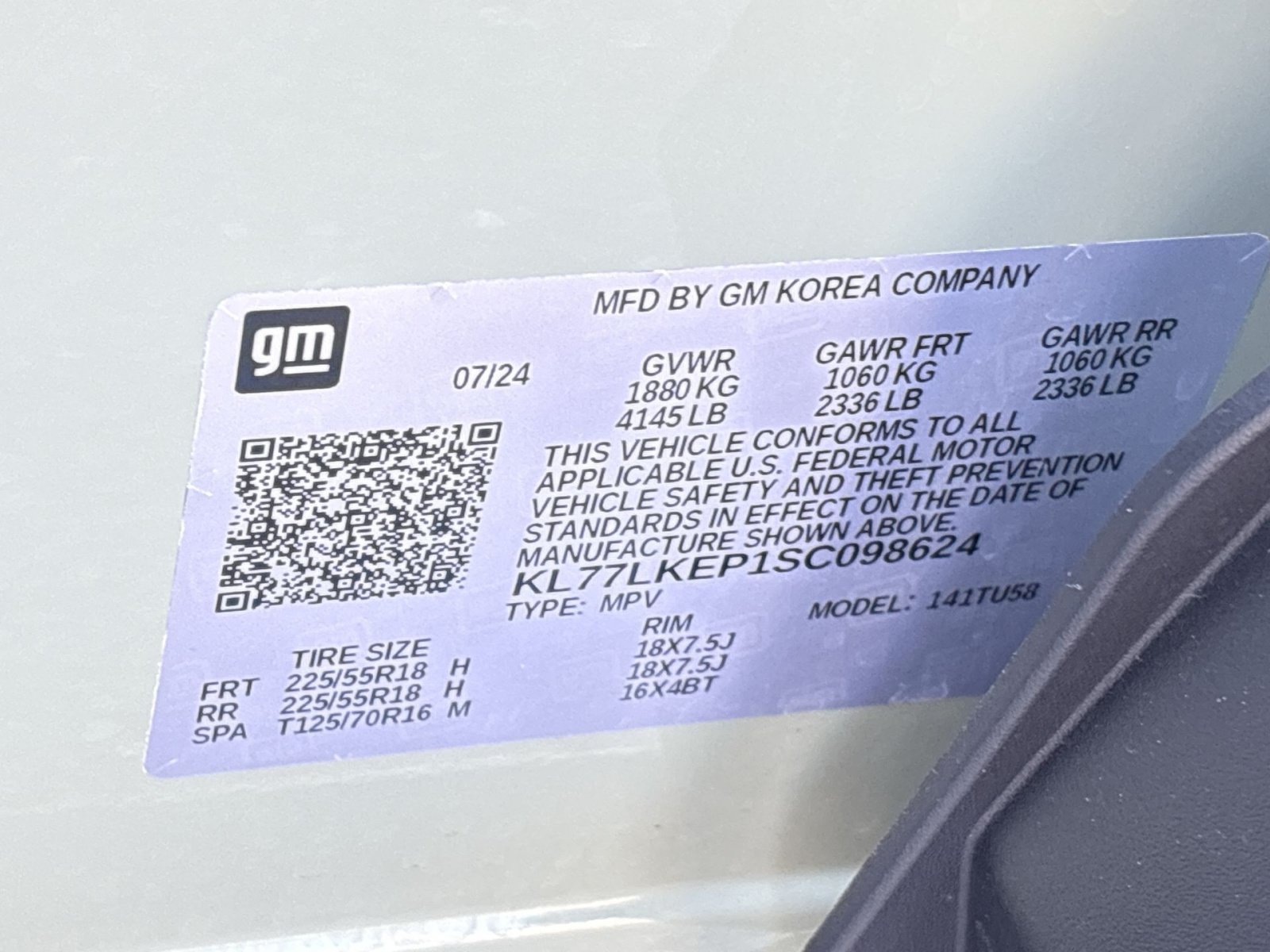 Used 2025 Chevrolet Trax ACTIV w/ Sunroof Package FWD image 28