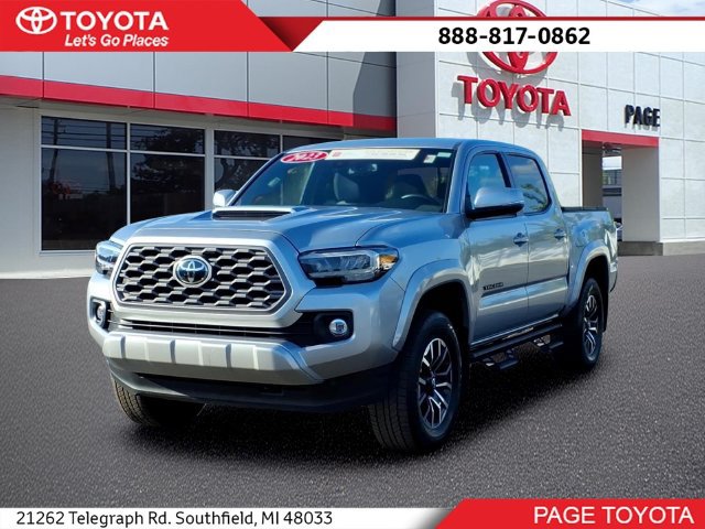 Certified 2023 Toyota Tacoma TRD Sport AWD/4WD image 1